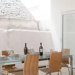 Bianco Trullo By Raro Villa Latiano