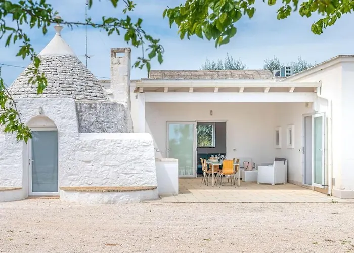 Villa Bianco Trullo By Raro Latiano