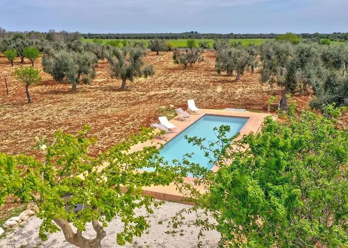 Villa Bianco Trullo By Raro Latiano